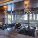 2-Bedroom Oasis With Hotel-Quality Comfort In Business Bay Perfect For 4